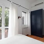 Sea Shell - Klodge Apartment *